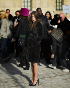 Objevte podzimní trendy v oblékání a okouzlete své okolí